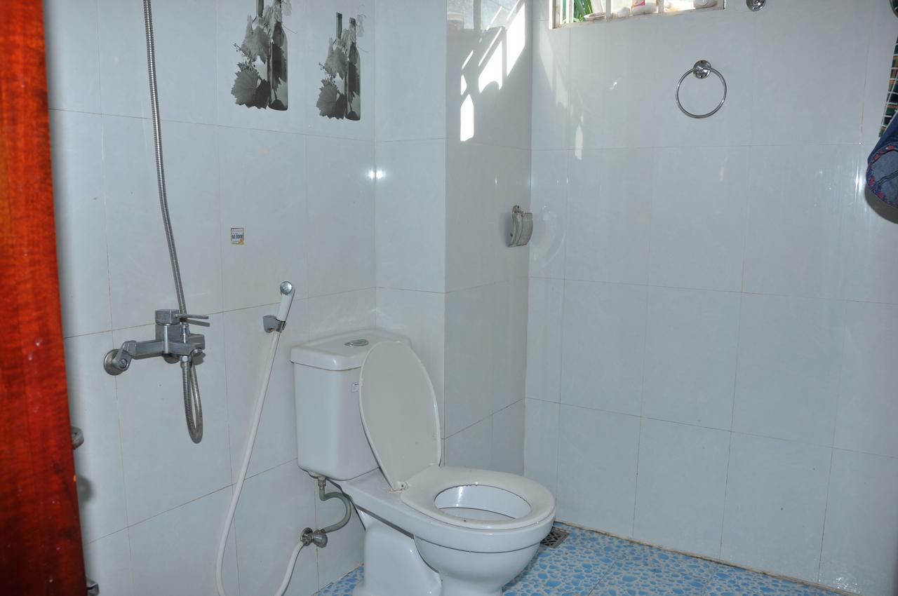 Queen Homestay Hue Bagian luar foto