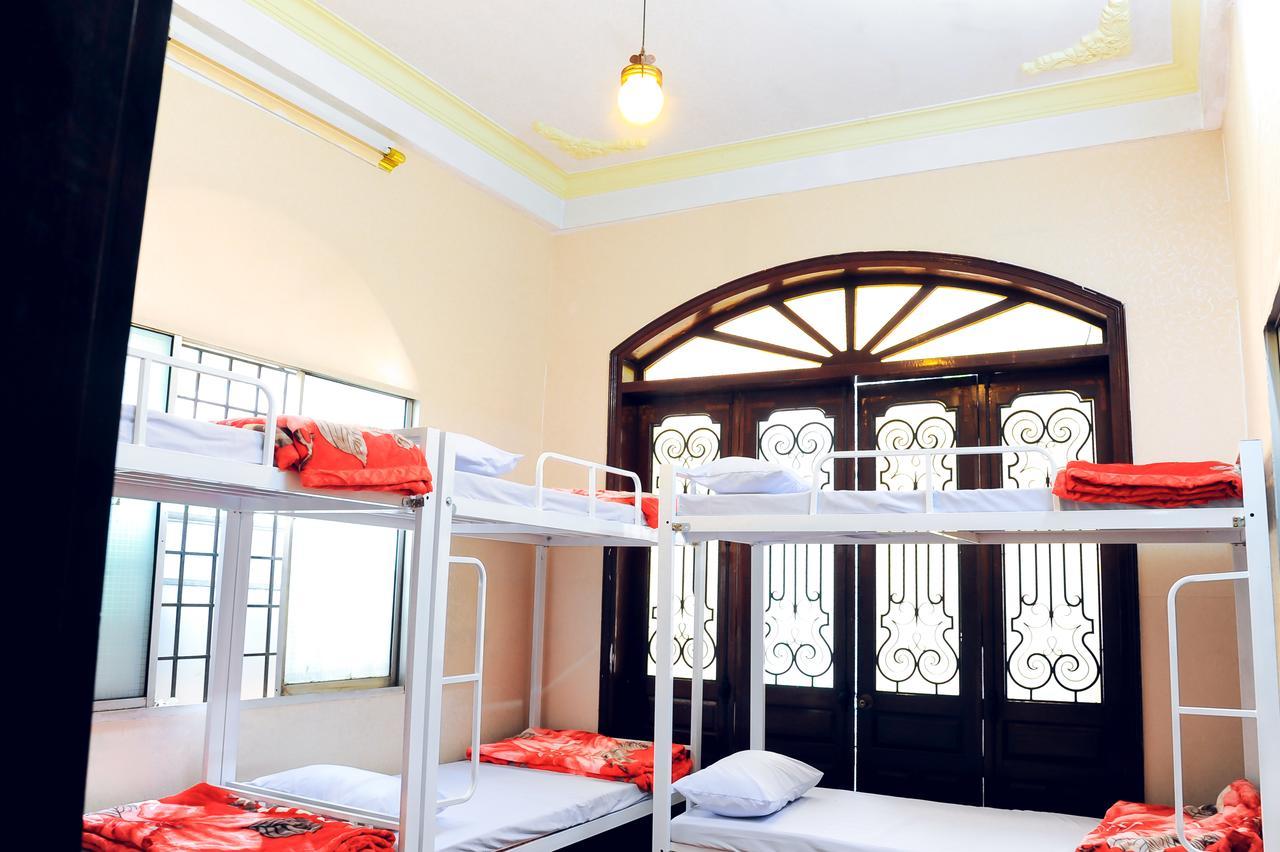 Queen Homestay Hue Bagian luar foto
